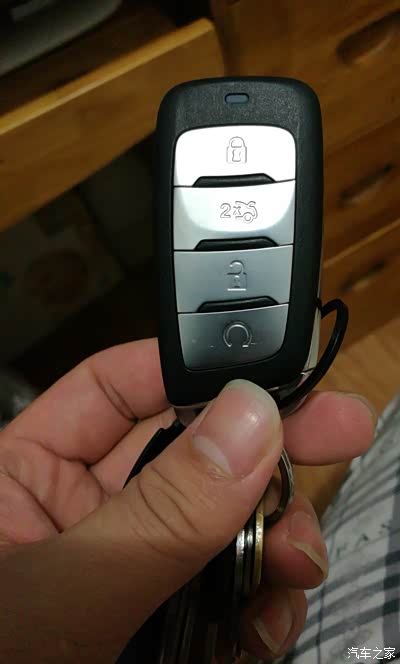 提车贴——辞昕迎9,我家又添大胖子--cs95智驭初体验_长安cs95论坛