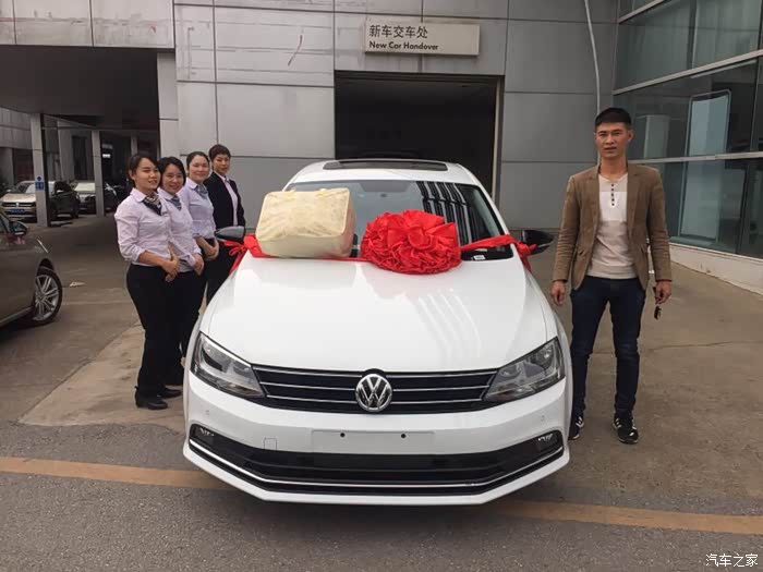 按喇叭的时候有电阻的异响声 是从驾驶门里传出来的  大家有遇见到吗?