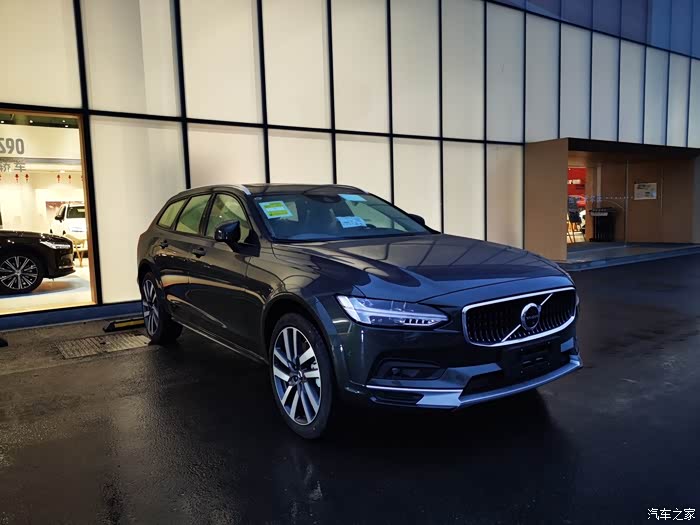 【图】v90cc有同色松林灰的实车照片吗_沃尔沃v系列论坛_汽车之家论坛