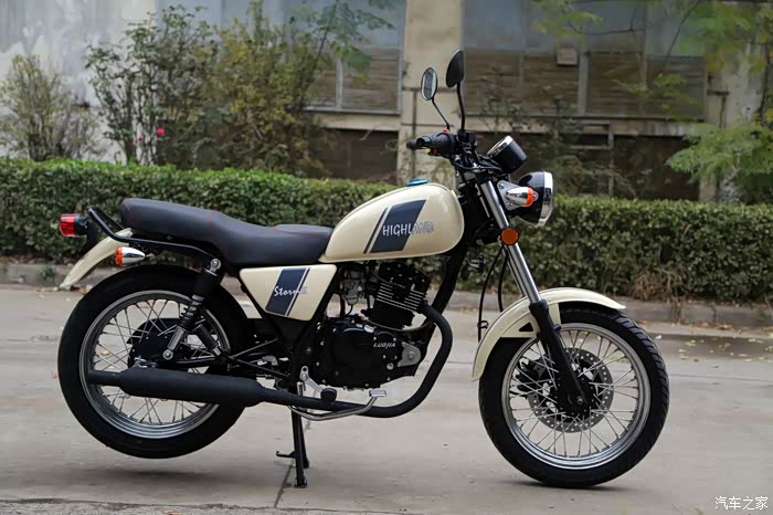 太子车看着好有感觉洛嘉的有人知道这这车吗