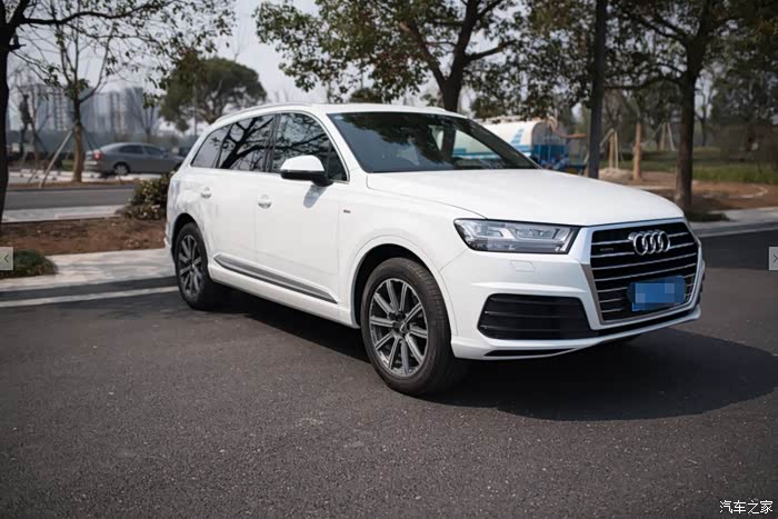 【图】运动型全新白色q7提车作业,精彩大片来袭_奥迪q7论坛_汽车之家