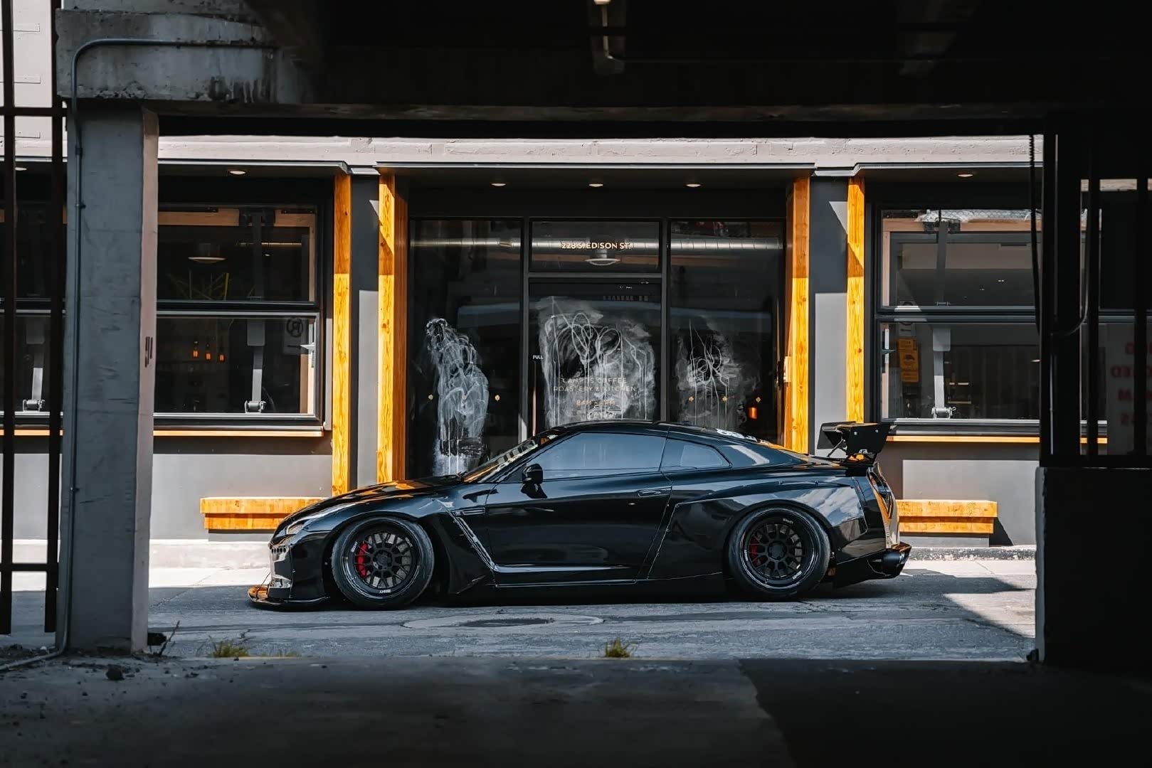 日产gtr升级之后的样子更加运动了