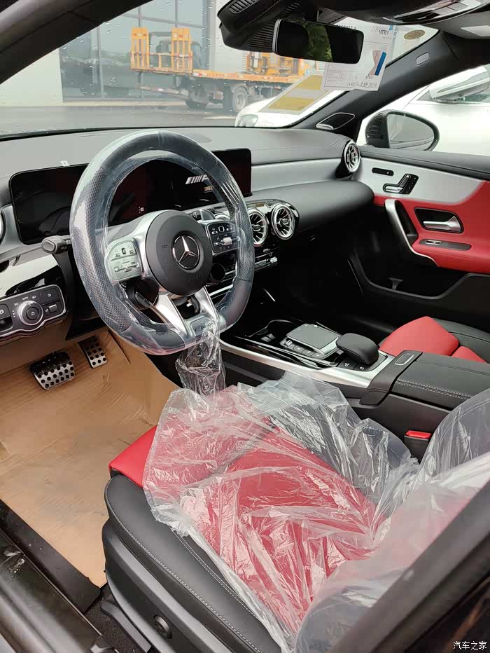 【图】a35 amg能装流媒体后视镜吗_奔驰amg论坛_汽车之家论坛