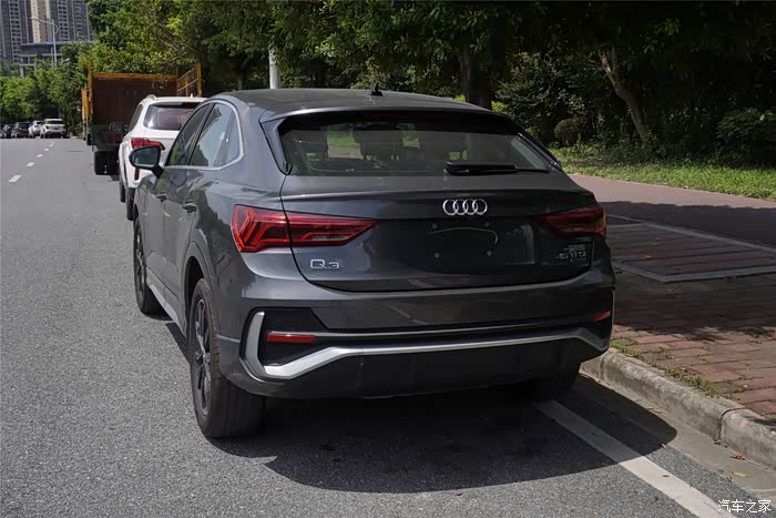 一见钟情相逢无悔致奥迪q3轿跑