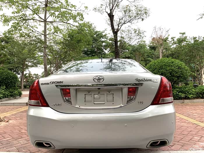 【图】慢出13代皇冠3.0沙龙vip版银色黑内_皇冠论坛_汽车之家论坛