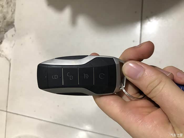 来看看我的腾势x 2.0t 混动旗舰版国vi