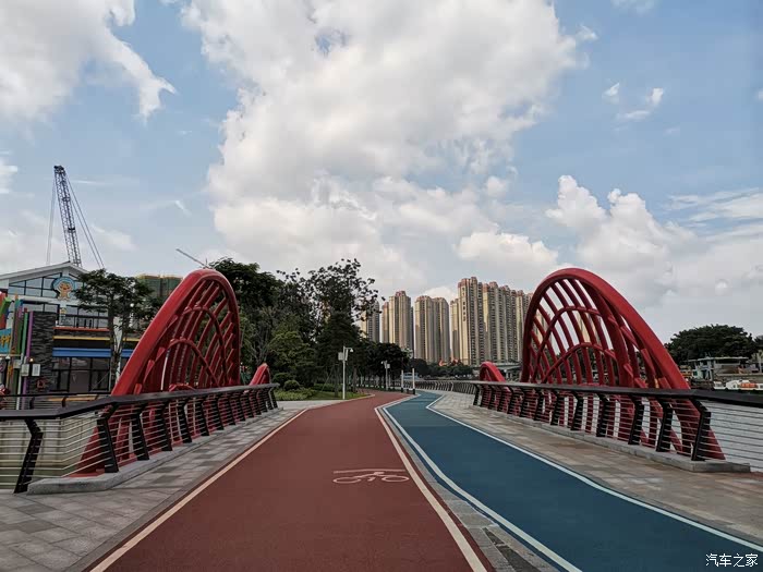 与cs35plus在下沙公园快乐游玩