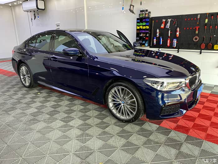 【图】==4月5日更新==提2020款530i风尚版 丹泉石蓝色作业_宝马5系