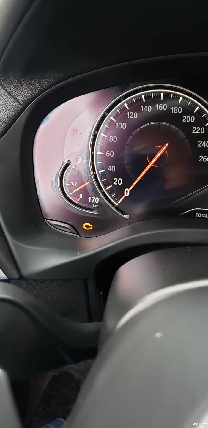 2019款宝马x328i发动机故障灯常亮