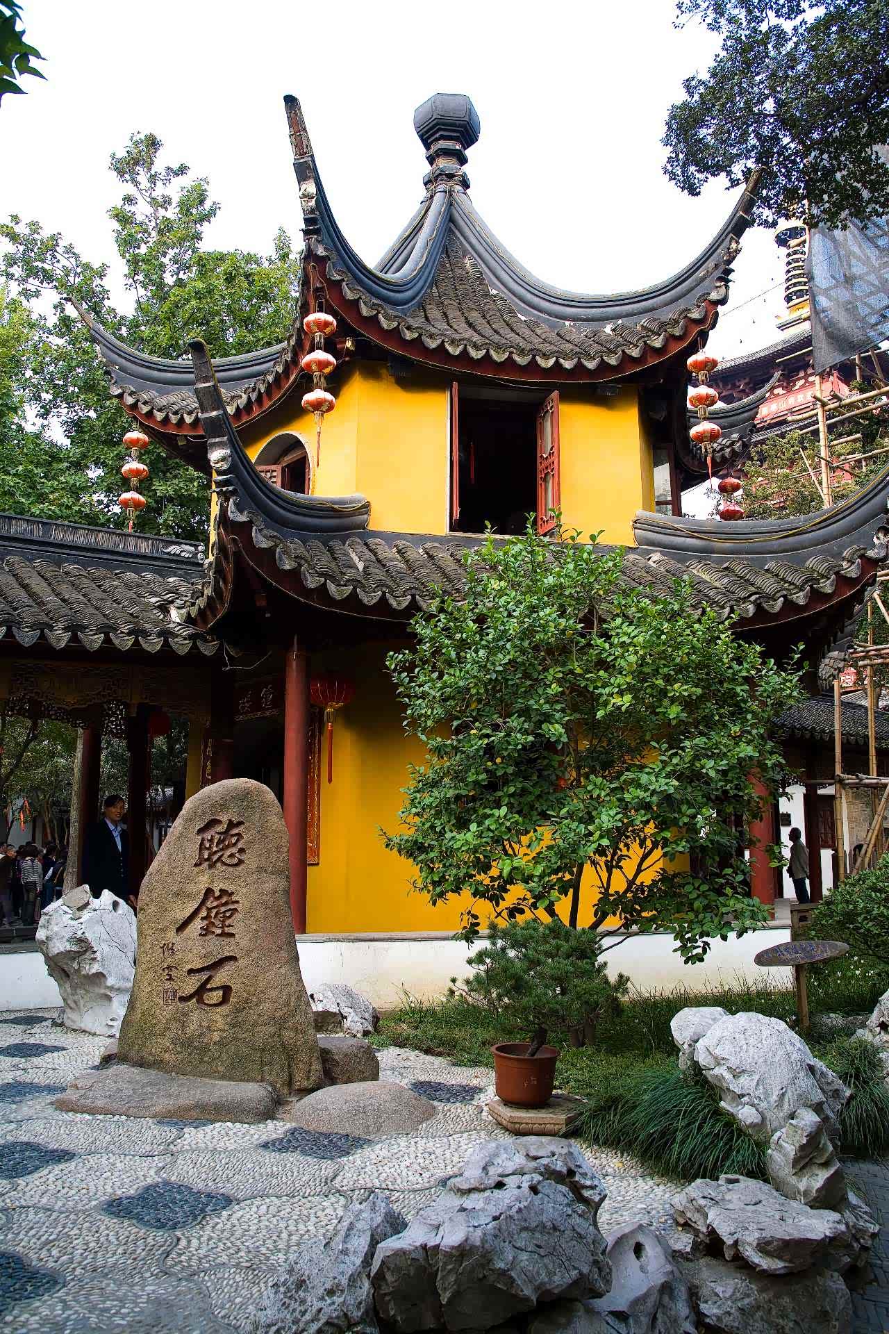 寒山寺的景色也是那么的漂亮