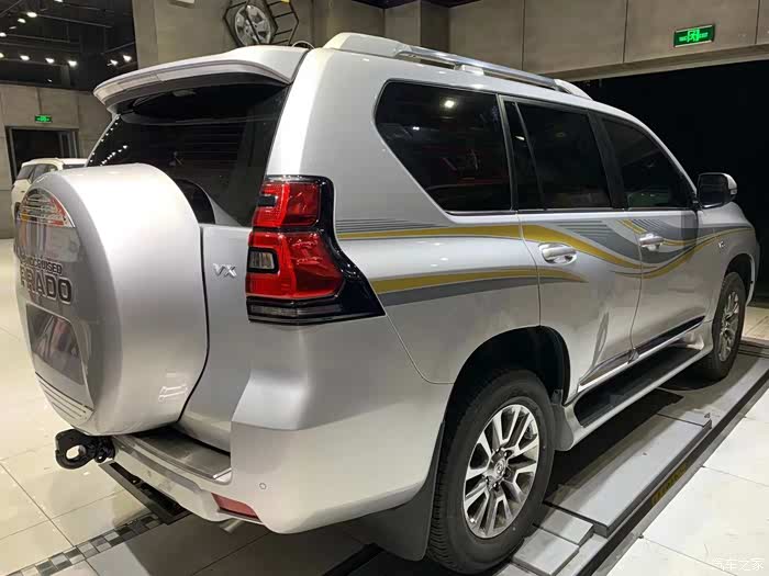 【图】银色 20款 丰田霸道4000 我觉得是最帅的,比白色的帅_普拉多