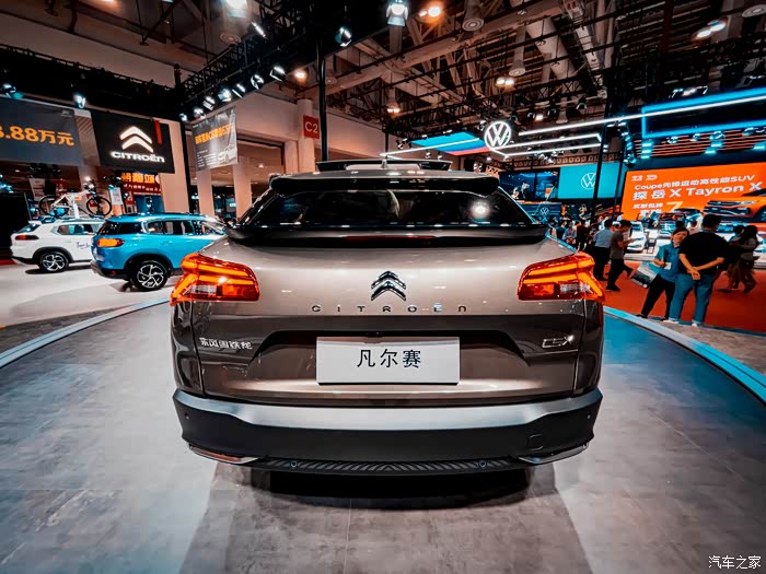 身为准车主的我终于见到了凡尔赛本赛了