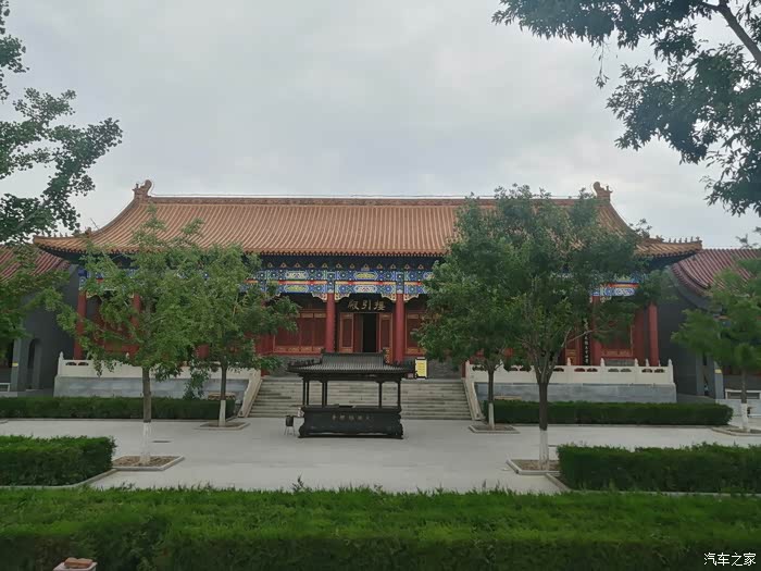 多彩六月与家人同游大愿极乐寺