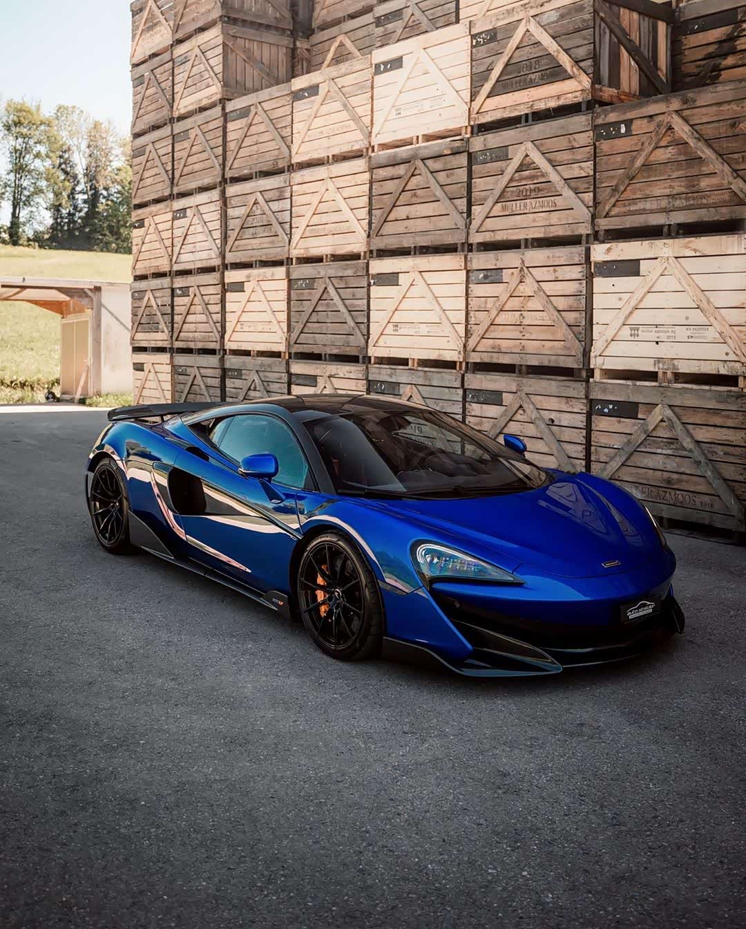 mclaren6ool-t原厂喷火烧烤机器_迈凯伦600lt论坛_手机汽车之家