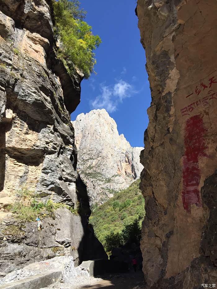 神奇美丽的扎尕那