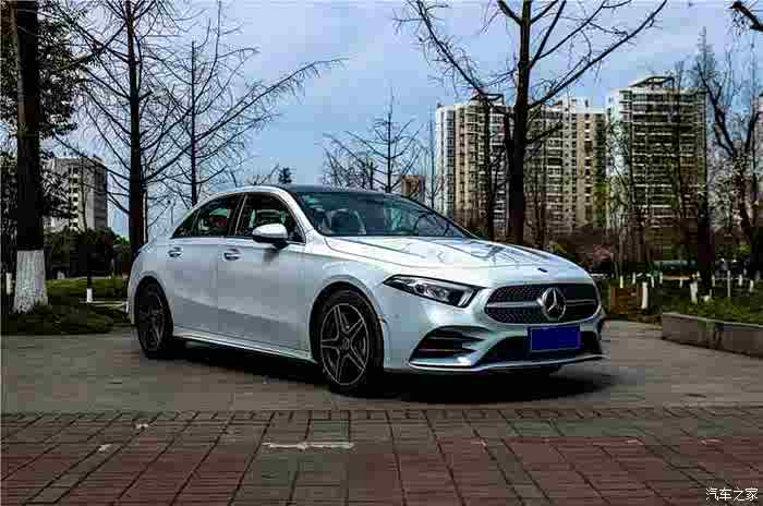 【图】繁花似锦三月初,春暖花开下的小a别样帅气_奔驰a级论坛_汽车之