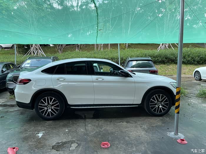 【图】德国纯正血统小奔奔glc 300 coupe来了_奔驰glc论坛_汽车之家