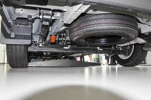 汽车之家16岁生日快乐上汽大通v90