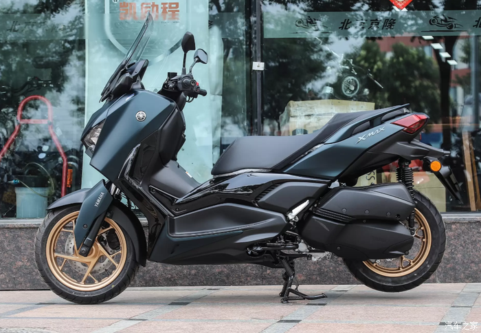【图】xmax300,佛沙350和赛艇s400_摩托车论坛_汽车之家论坛