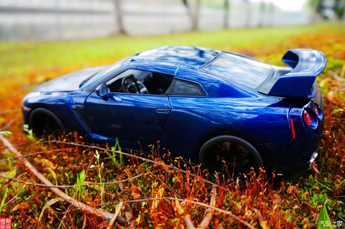 【汽车之家16岁生日快乐】战神gtr车模赏析