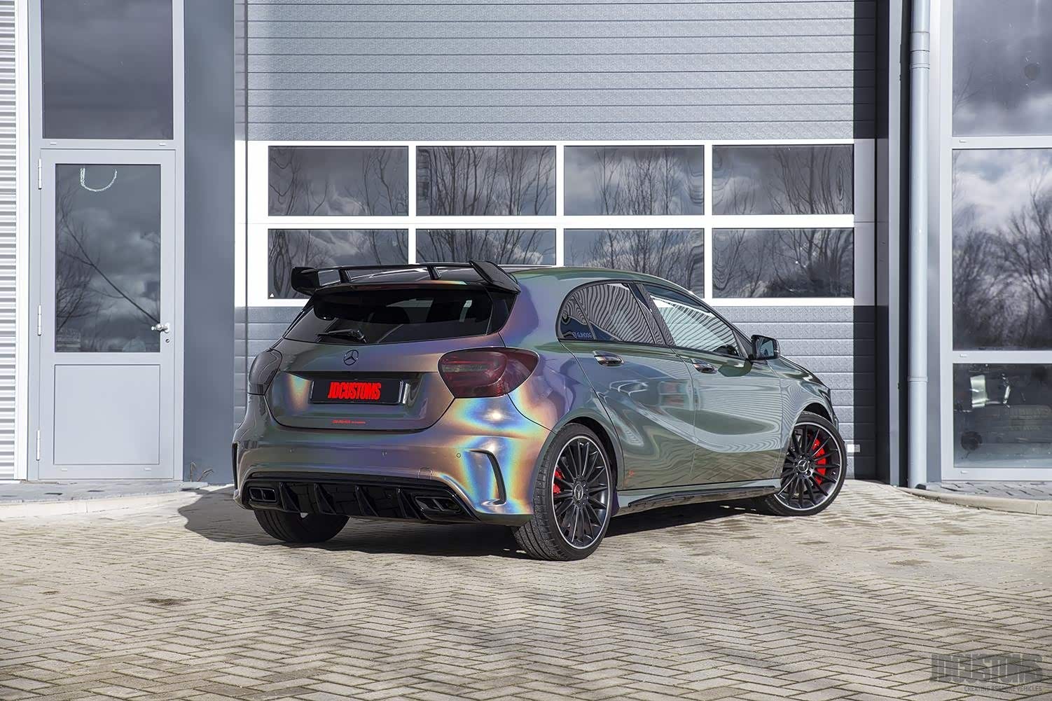 奔驰a45,变色龙小钢炮.