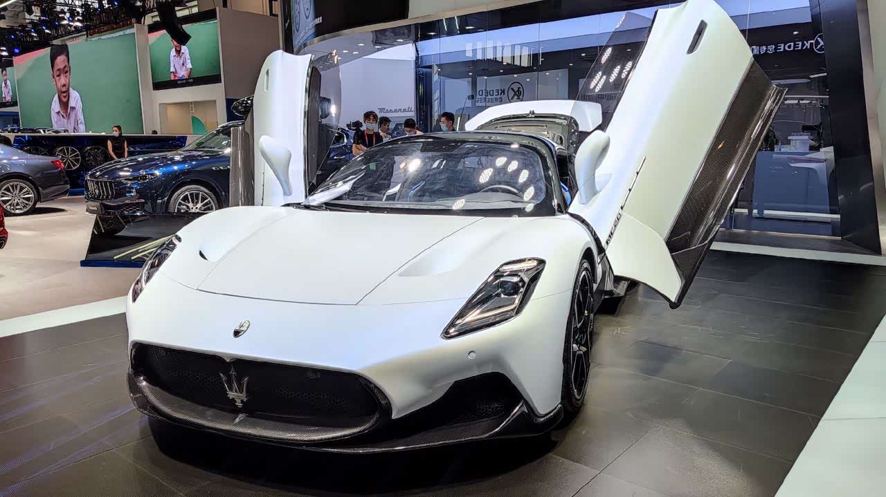 两秒俱乐部新成员玛莎拉蒂mc20