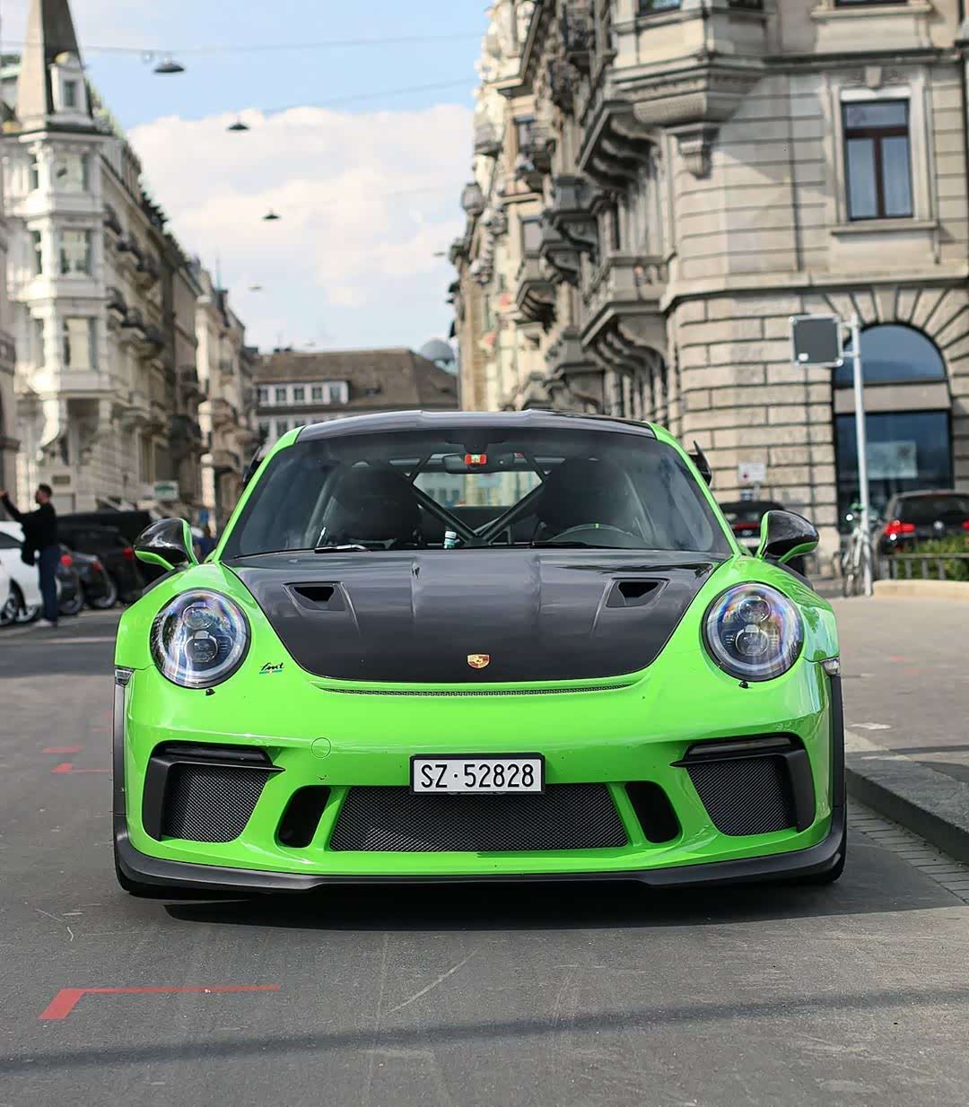 保时捷最经典的青蛙王子造型