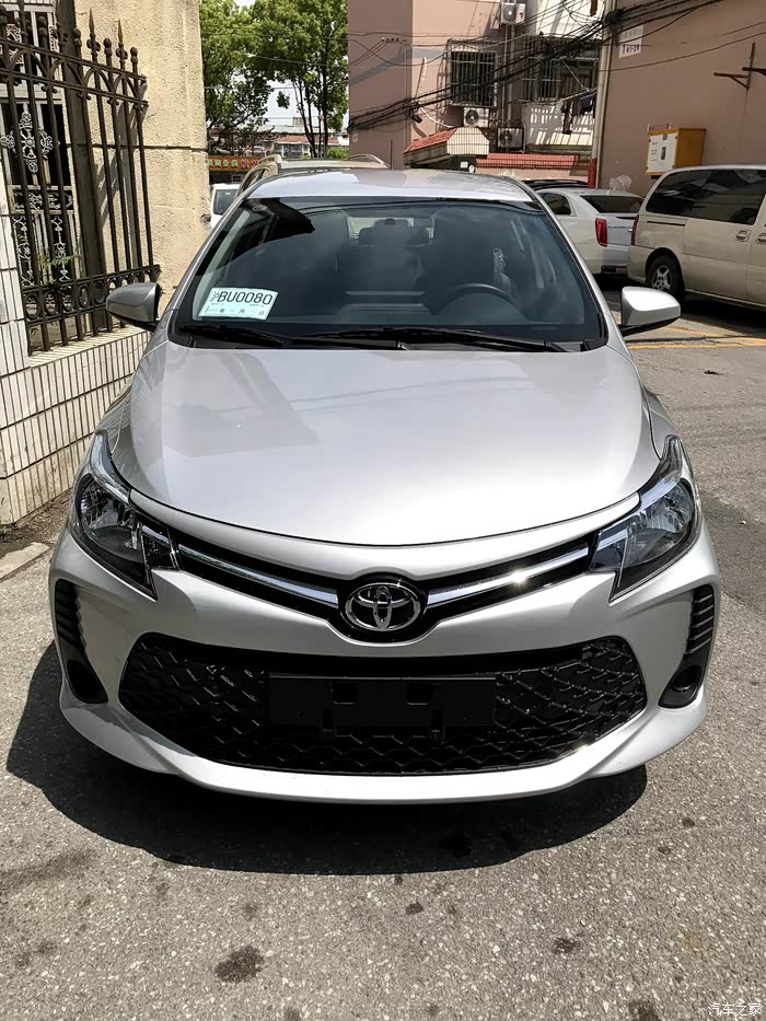 晒晒稀有的银色手动威驰fs