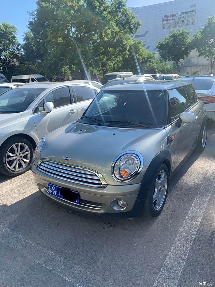 在北京开的minicooper