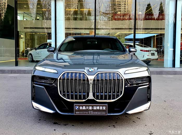 【图】全新740尊享m运动碧玺灰色实车拍摄_宝马7系论坛_汽车之家论坛