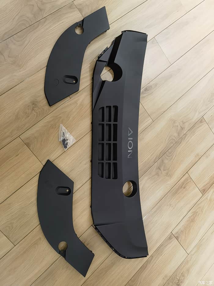 汽车之家android版 埃安y-plus前机舱盖板安装小记 购车时经友人推荐