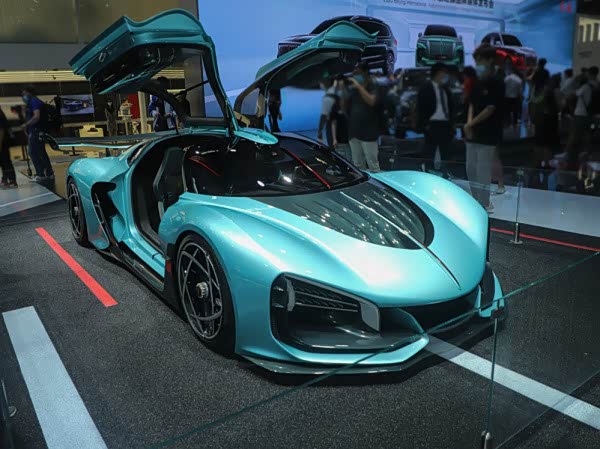 红旗s9在2020年北京车展上亮相.