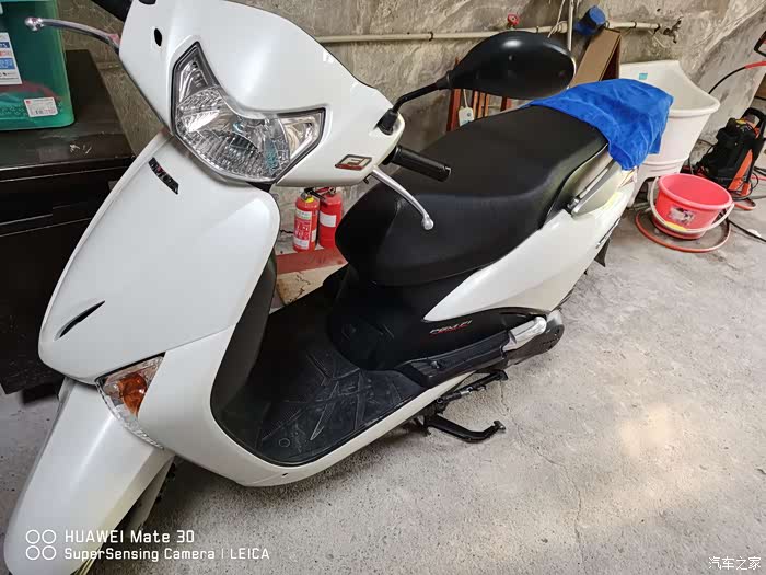 又入一台国三佳御110