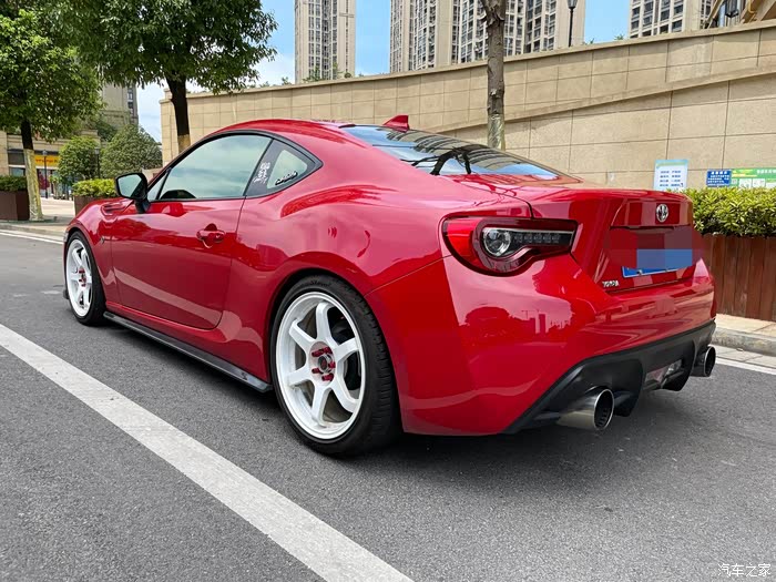 坐标湖南湘潭,出20.3月上牌自动豪华丰田86