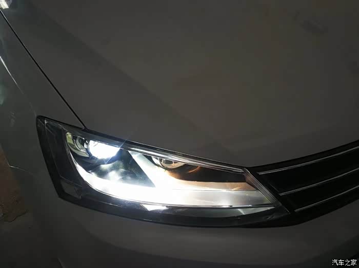 18款速腾原厂大灯升级家家商城德国原装进口海鸥套餐