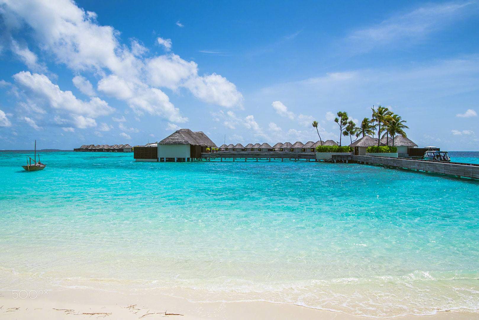 马尔代夫之宁静岛,专为情侣打造的海景房