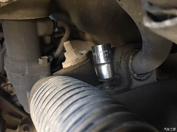 【图】老车主造福大家,自己更换平衡杆胶套详细教程,底盘恢复新车