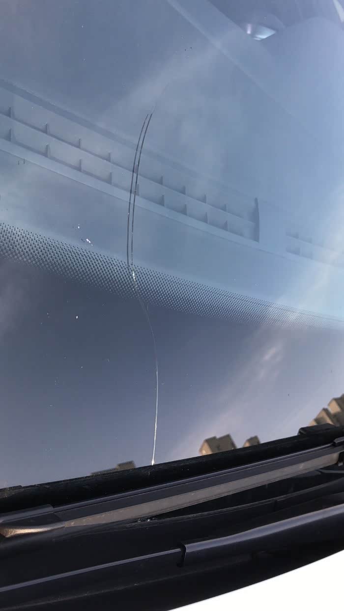 【图】新车更换前挡玻璃_高尔夫新能源(进口)论坛_汽车之家论坛