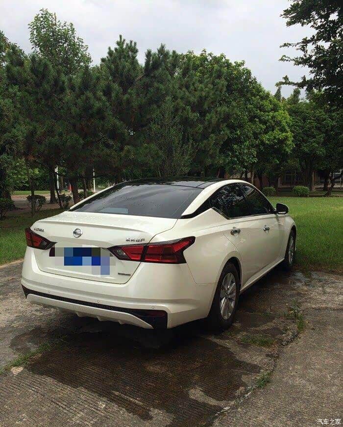 开新车回老家,日产天籁让我很满足
