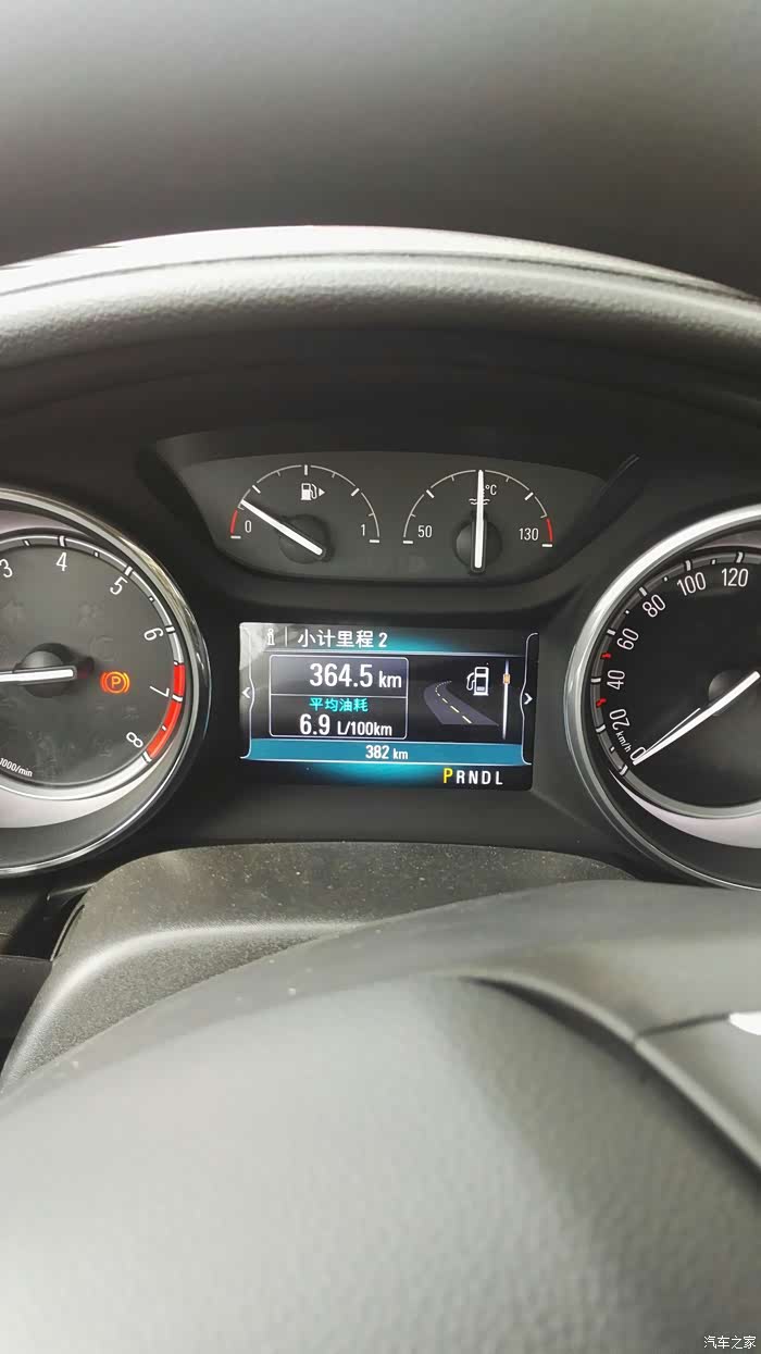 我20t从提车第一次加油就加的95号,新车现在跑到500公里,表显油耗6.
