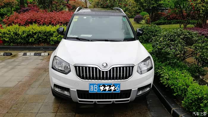 8t牌照上身,终于也是有身份的车车了.