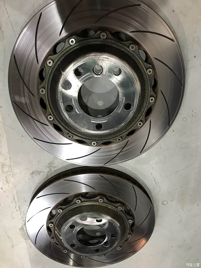 出czv刹车碟一对