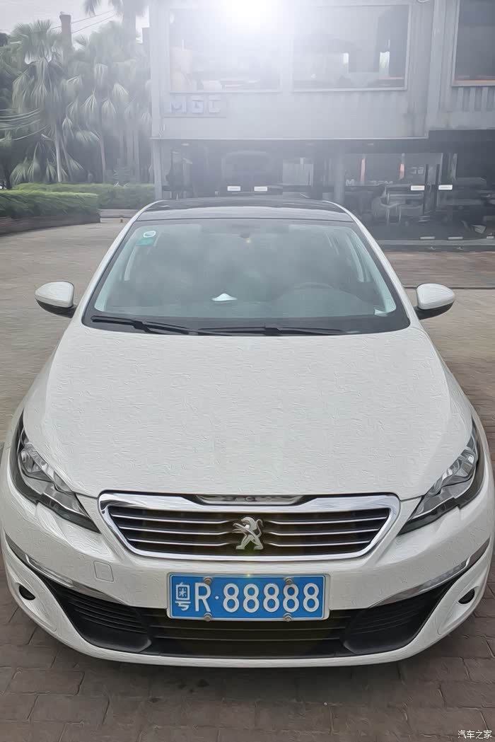 要低调低调凑够标题