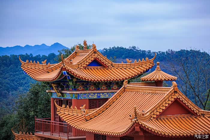 多彩六月客家的长寿谷