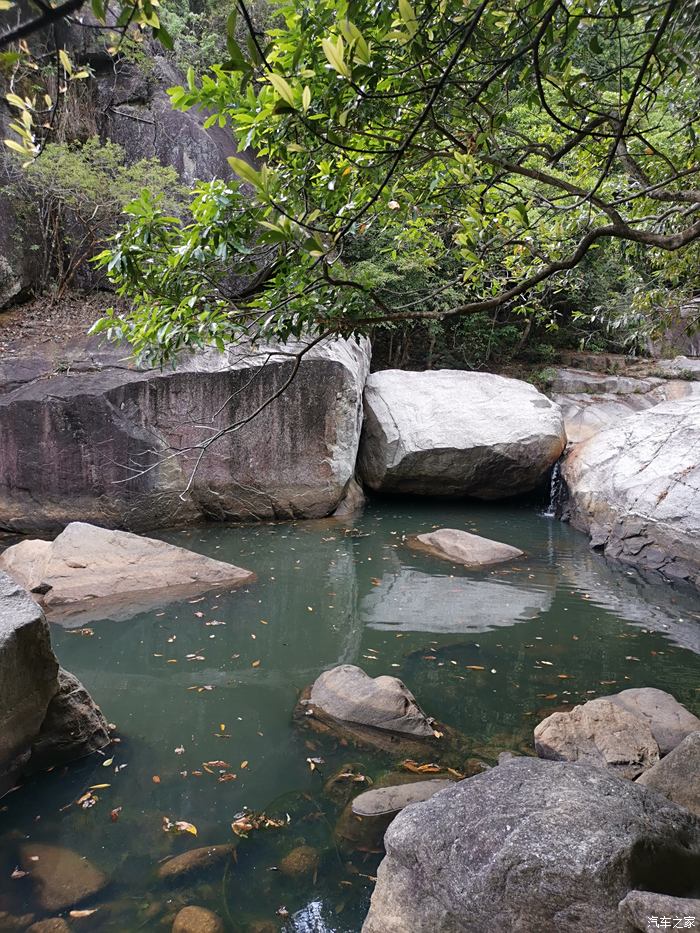 開著博越,爬爬山醉美羅浮山,享受六根清淨