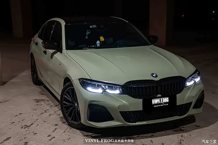 宝马3系改色漆面卡其绿