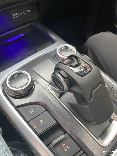 航空档把.哈哈,真的帅气,造型完美.