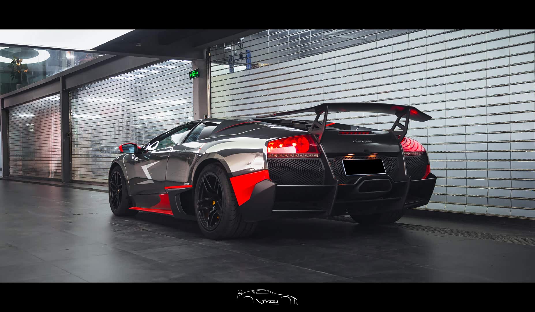 兰博基尼lp670暗黑版,黑夜里的精灵