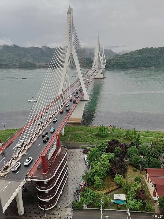 宜昌夷陵长江大桥图片图片
