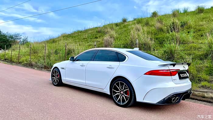 捷豹18款xfl向svr致敬